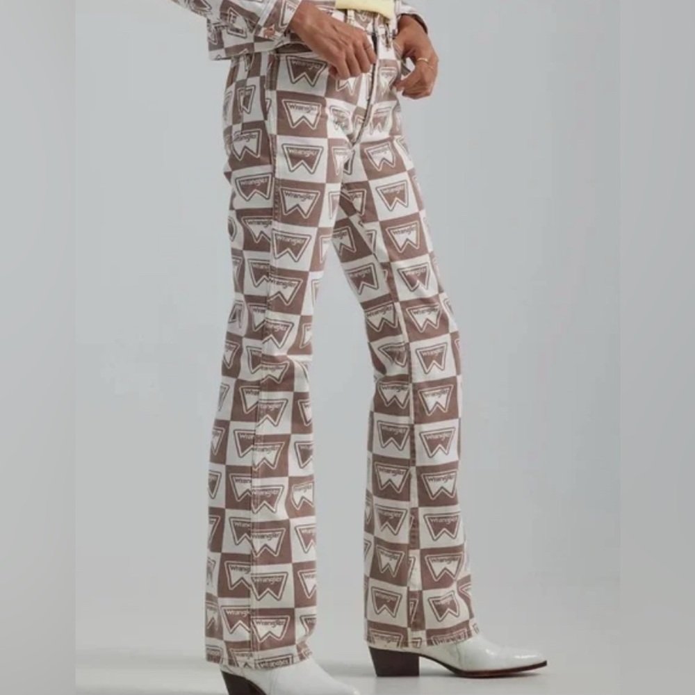Wrangler Printed Flare Jeans in Beige White